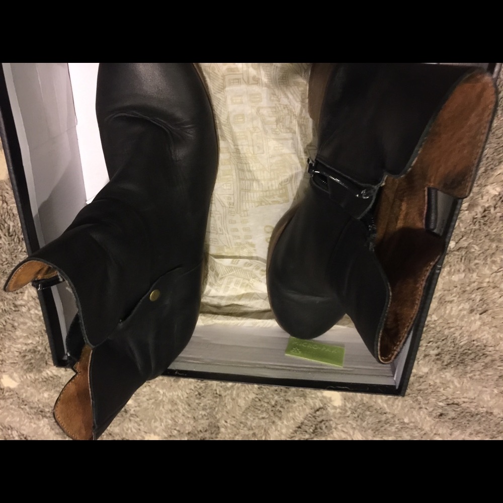 Black Booties - Picture 6 of 7